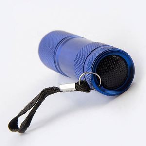 Mini lampe torche LED COB tactique d'urgence personnalisable avec logo, format de poche, 9 ampoules, en aluminium, avec piles AAA, autonomie de 10 000 heures - Product Image 3