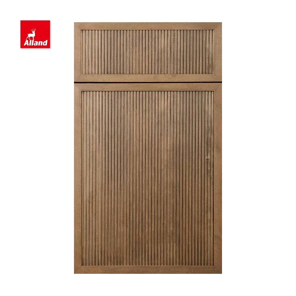 Porte en érable cannelé