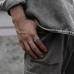 ビンテージオープンリング男性ヒーロー誇張男性リングヨーロッパライオンキング男性用および女性用トレンドオープン調整可能ファッションリング - Product Image 6