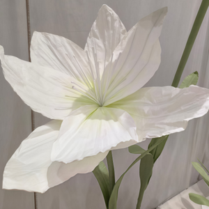 Élégante Décoration Florale Géante en Papier, Faite à la Main, Dégradé Blanc-Vert, Écologique, pour Scène de Noël - Product Image 2