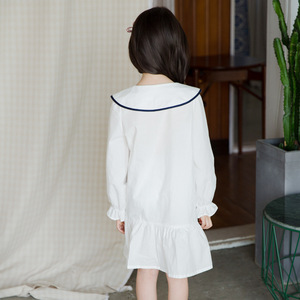 Venta al por Mayor de Abayas Blancas con Patrones Casuales de Estilo Clásico para Niños, de Nueva Colección, Buscando Distribuidor - Product Image 4