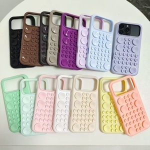 เคสโทรศัพท์ซิลิโคนเหลวแบบดูดติดหลายจุด ป้องกันแรงโน้มถ่วง สำหรับ iPhone XS XR 17 Pro Max พร้อมซับในไมโครไฟเบอร์ ป้องกันการกระแทก - Product Image 1