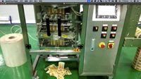 Machine à emballer à plusieurs voies de remplissage de liquide de sachet à grande vitesse pour l'emballage de sauce au miel de ketchup de pâte de tomate de shampooing