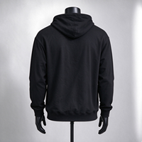 Sweat-shirt à capuche pour homme noir avec texte imprimé sur la poitrine, poche kangourou, cordon de serrage, manches longues, style minimaliste, OEM ODM Vente en gros