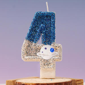 เทียนวันเกิดแบบมีโลโก้และหมายเลขสั่งทำพิเศษ ดีไซน์สร้างสรรค์ ฉลอง 100 วัน สีลูกกวาด สำหรับงานเลี้ยง ของขวัญส่งเสริมการขาย สไตล์โรแมนติก - Product Image 4