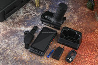 PDA Industri Tangguh Android 12 Layar HD 5,7 inci IP67 dengan NFC dan Pemindai 2D untuk Logistik, Operasi Gudang