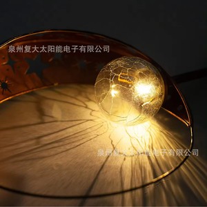 Lámpara Solar de Luna LED con Bola de Cristal, Decoración Colgante de Hierro para Jardín, Iluminación Portátil para Exteriores - Product Image 3