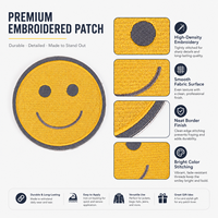 Écusson brodé personnalisé jaune visage souriant, badge rond haute densité pour vêtements, sacs, cadeaux promotionnels, vente en gros, direct usine