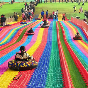Vente chaude Jeux de foire en plein air Toboggan de neige arc-en-ciel sec en plastique Parc d'attractions Ski sec coloré Toboggan de neige arc-en-ciel - Product Image 1