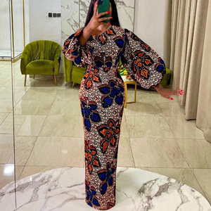 Trova le migliori abiti eleganti donna anziana Produttori e abiti eleganti donna  anziana per italian Speaker Mercato in alibaba.com