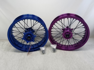 Nouvelles roues à rayons pour moto Supermotos 17 pouces en alliage d'aluminium YZ125 YZ450F CRF <span class=keywords><strong>2022</strong></span> Ensemble de roues - Product Image 6