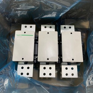 Controlador PLC FB LC1F2100 para Control Industrial y PLC con Comunicación RS485, 64 E/S - Product Image 2