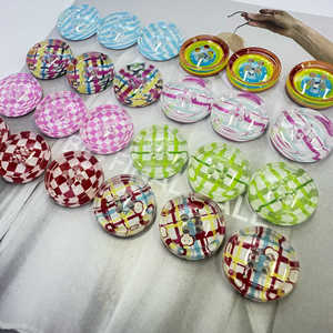 <span class=keywords><strong>2025</strong></span> trẻ em mới tự làm nút tròn Acrylic 4 lỗ nút kẻ sọc trong suốt in nút Acrylic hạt trang trí - Product Image 4