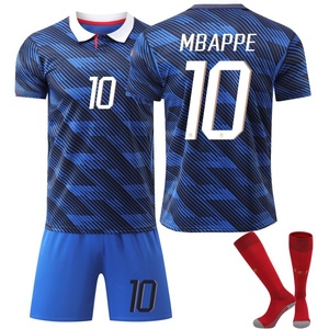 Maillots de <span class=keywords><strong>football</strong></span> personnalisés 2026 pour hommes, taille XL, avec logo et numéro imprimés numériquement, respirants, en polyester ajusté, pour équipes – Vente en gros - Product Image 5