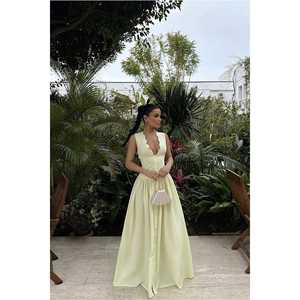 Robe unie avec détail boutons jaunes, fermeture éclair décorative, taille XS-XL, en Spandex, longueur ras du sol, col carré, pour soirée, avec doublure, sur commande - Product Image 5