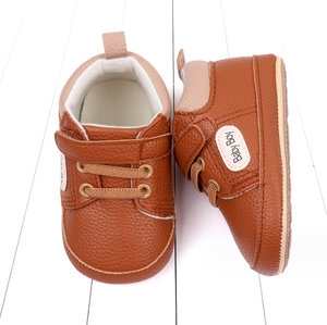 Chaussures de marche décontractées montantes pour garçons, couleur unie, avec lettres décoratives, semelle souple en caoutchouc, anti-chute - Product Image 3