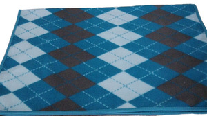 100% Polyester Print Polar Fleece Washable Roll-up Lightweight Portable Travel <strong>Blanket</strong> 150x120cm <strong>Red</strong> for Camping <strong>Throw</strong> <strong>Blanket</strong> - Product Image 6