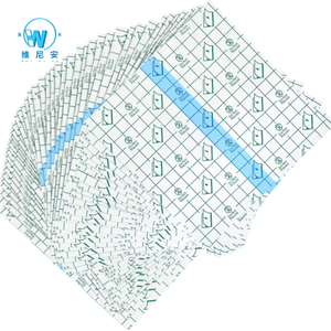 Balutan Film Transparan Medis Perekat Diri Tahan Air Bernapas Penutup Luka PU untuk Fiksasi Kanula IV Lembaran Steril - Product Image 3