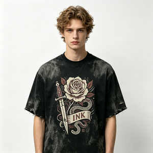 <span class=keywords><strong>เสื้อ</strong></span><span class=keywords><strong>ยืด</strong></span>ลายซันเฟดสำหรับผู้ชาย ผ้าหนา สไตล์วินเทจ ลายสักกุหลาบ มีดพก งู พิมพ์ลายกราฟิก ผ้าฝ้าย ขายส่ง จำนวนมาก จากโรงงาน - Product Image 2