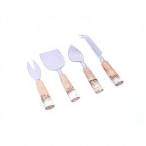 Service à fromage personnalisé en acier inoxydable 18/8 avec manche en résine de bois dernier cri ensemble de couverts de table couteau à beurre - Product Image 1