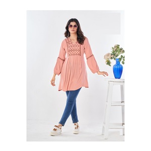 Tops occidentales de alta calidad, túnicas de rayón de 14 KG, rayón arrugado con tacto de trabajo, Tops occidentales para mujer, verano para venta de exportación - Product Image 1