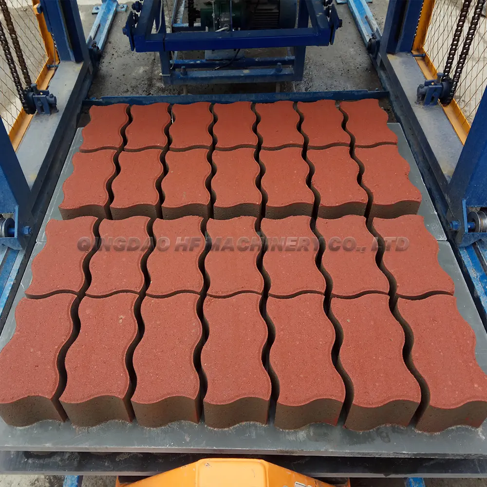 full automatic brick making machine concrete block molding machine QT5-15 block making machine for sale