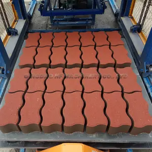 Machine de fabrication de briques entièrement automatique machine de moulage de blocs de béton machine de fabrication de blocs de QT5-15 à vendre