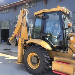 거친 농촌 도로를 위한 운전실과 전지형 아웃리거 굴착기가 포함된 4WD 휠 디젤 백호 로더 굴삭기 로더가 인기 상품 - Product Image 2