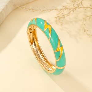 Bracelets en émail coloré éclair, les plus vendus en gros, bracelets créatifs en alliage émaillé et bijoux haut de gamme - Product Image 4