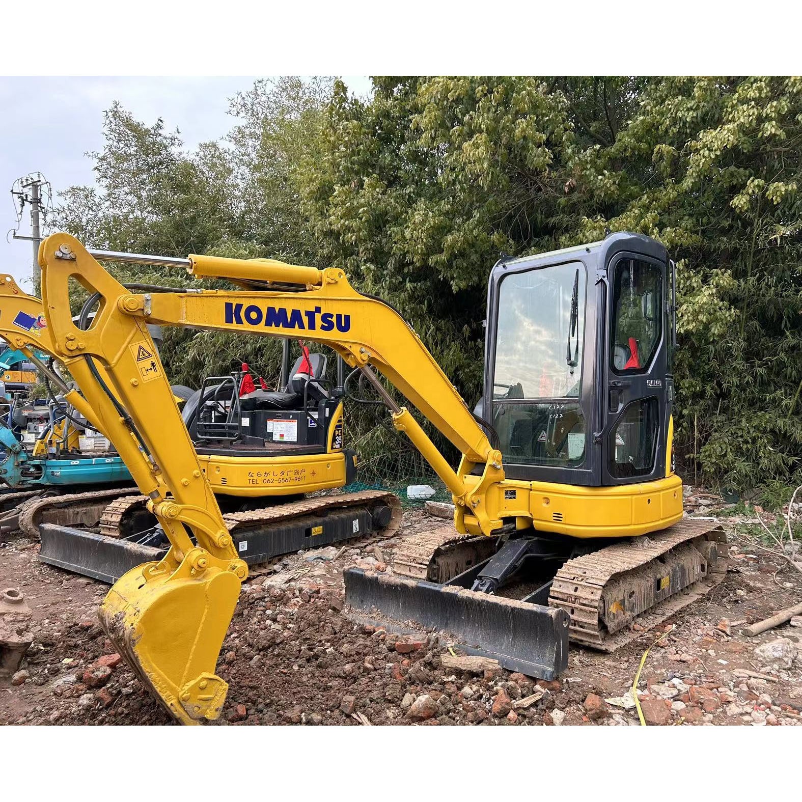 Komatsu PC30-3 Excavator - Reliable Second Hand Option Komatsu PC30-3 Excavator - Reliable Second Hand Option