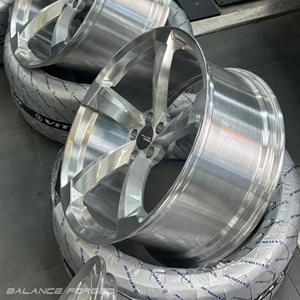Cerchi Sportivi Concavi 5x112 per <span class=keywords><strong>Audi</strong></span> B8.5 S5 S4 S3 8v Q8 A8 RS5 RS6 RS7 ABT Hamann A3 <span class=keywords><strong>A4</strong></span> Allroad <span class=keywords><strong>Avant</strong></span> A7 A5 Coupé TT A6-C7 - Product Image 6