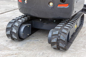 Miniexcavadora Multifunción con Certificación EPA y Acoplador Rápido para Múltiples Accesorios - Product Image 5