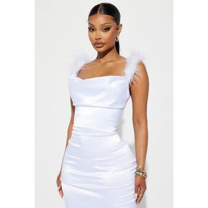 Nuevo Diseño de Alta Calidad, Vestido Casual para Mujer con Tirantes Ajustables de Estilo Pluma y Cuello Tipo Capucha, Talla Personalizada - Product Image 3