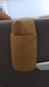 China Best Luxury 2025 High End Electric 4d 3d Schwerelosigkeit Ganzkörper-Stretching-<span class=keywords><strong>Massage</strong></span> stuhl Ganzkörper <span class=keywords><strong>massage</strong></span> gerät - Product Image 6