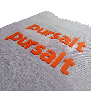 Étiquette en silicone 3D personnalisée en relief, autocollant de logo en silicone à transfert thermique pour vêtements, marque privée - Product Image 1