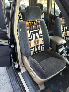 Coprisedili in Pelle Nera e Arancione con Design Verticale, Set Completo di Facile Installazione per <span class=keywords><strong>Volkswagen</strong></span> <span class=keywords><strong>Polo</strong></span>, Direttamente dalla Fabbrica - Product Image 6