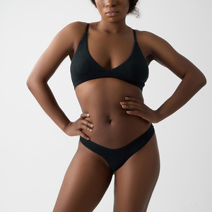 <span class=keywords><strong>Ensemble</strong></span> de sous-vêtements pour femmes SK1233&SK1233-1 en coton et élasthanne avec soutien-gorge à col en V profond et culotte moulante - Product Image 2