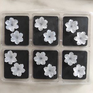 F167 20mm Hecho a mano Flor de cuarzo esmerilado de seis pétalos - Product Image 4