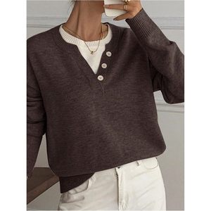 Pull tricoté personnalisé pour femme, col en V boutonné, manches longues, coupe oversize, décontracté, couleur contrastante, anti-boulochage - Product Image 4