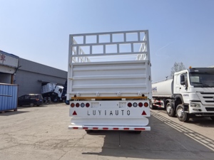 Valla para Remolque de Carga con Pared Lateral de Eje, Valla Práctica para Remolque con Estructura Diésel - Product Image 4