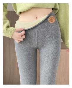 Leggings thermiques amincissants en velours côtelé épais et respirant pour femme, avec AND1 - Product Image 5