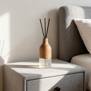 Botella aromática de vidrio redondo esmerilado de 30ml personalizada con tapa de madera, difusor de caña, botella de embalaje de aceite - Product Image 1