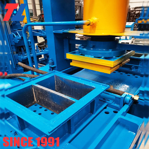 Machine <span class=keywords><strong>de</strong></span> moulage entièrement automatique pour blocs <span class=keywords><strong>de</strong></span> pavés en plastique emboîtables, machine <span class=keywords><strong>de</strong></span> fabrication <span class=keywords><strong>de</strong></span> briques en plastique avec contrôle PLC - Product Image 3