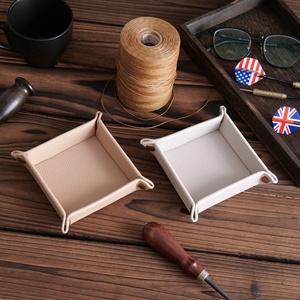 Bandejas de Almacenamiento Personalizables de Cuero Sintético Grabables con Láser, 6x6 Pulgadas, Bandejas de Cuero Sintético Personalizadas en Blanco, Mini Bandejas de Almacenamiento - Product Image 3