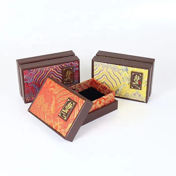 Custom Nylon Cloth Gift Box Cardboard Bird Nest Health Product Packaging Box Fabric Gift Box