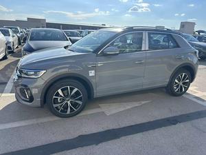 Nouveau <span class=keywords><strong>Volkswagen</strong></span> T-Roc 2025 R-Line Moteur Essence 1.4T Pour Exportation en Algérie - Product Image 4