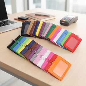 Porta Tarjetas de Identificación Vertical y Horizontal de Piel Sintética de Buena Calidad y Precio Económico, con Doble Ranura para Tarjetas - Product Image 1