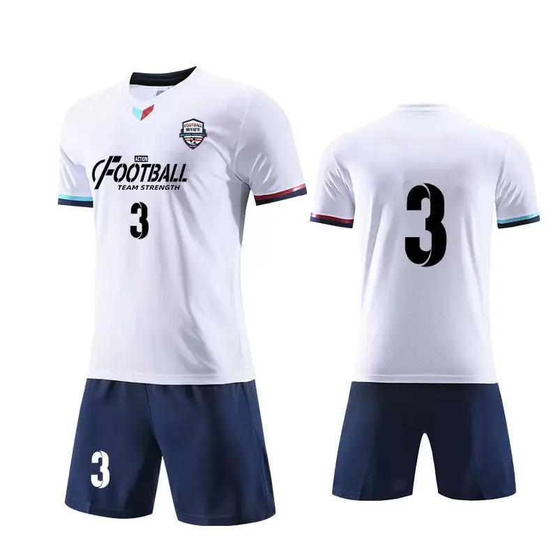 Vente en gros 2024 Différents styles Nouveau design Maillot de football respirant à séchage rapide Ensemble de maillots de football