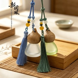New <b>Car</b> Air Freshener Pendant Tassel-style Gourd-shaped Rearview <b>Mirror</b> Empty Perfume Bottle <b>Car</b> Interior Air Freshener Ornament - Product Image 4