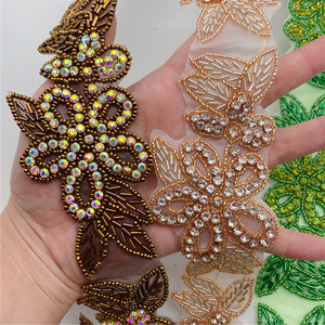 Strass di fiori di moda in ferro su cintura per abito da sposa abito da sera da sposa motivo a caldo con diamanti - Product Image 3